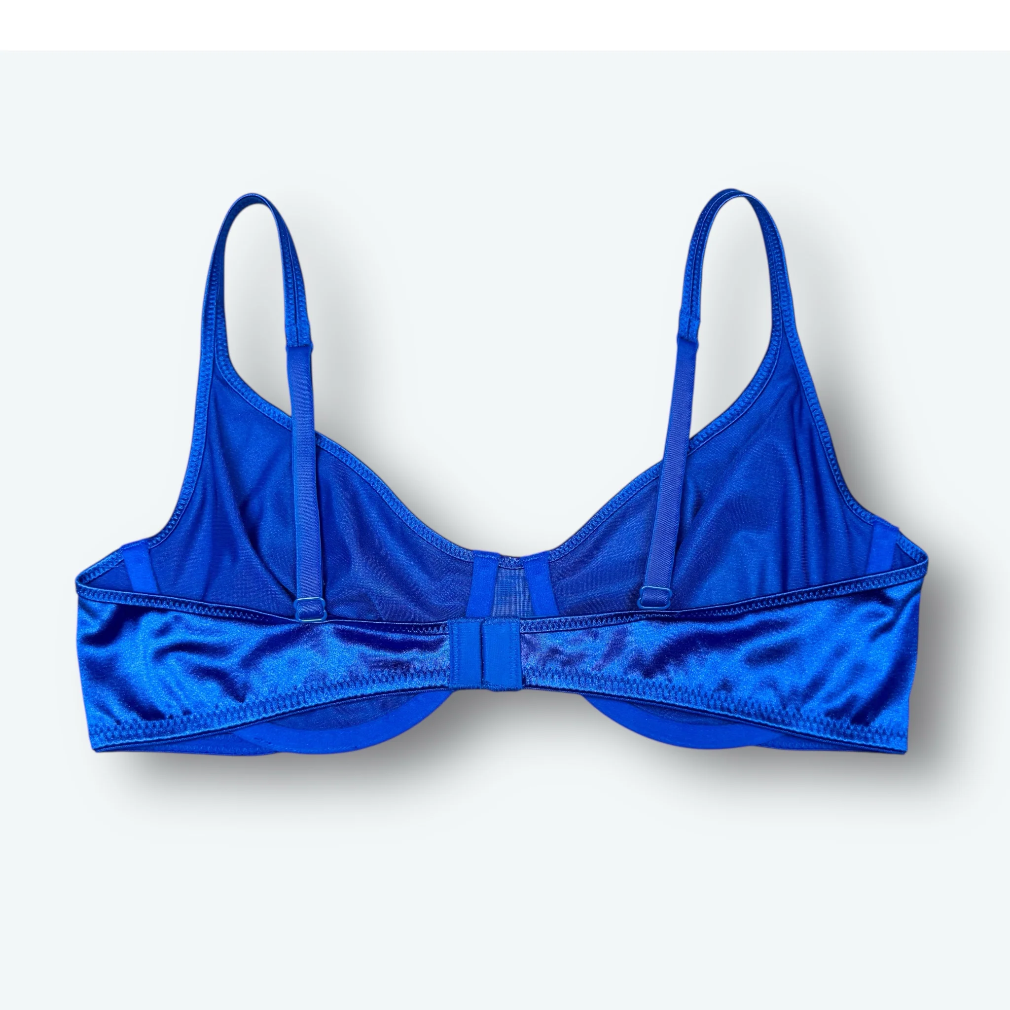 Seamless Satin Bra - Image 3